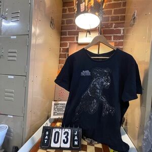 Marvel Avengers Black Panther Black T-Shirt Tee Size large